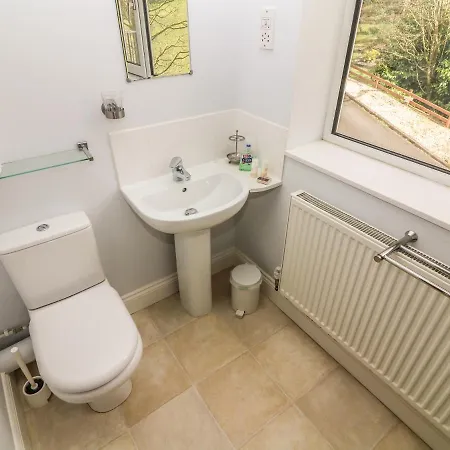 Holiday home Lower Brantfell, Beechwood Close *